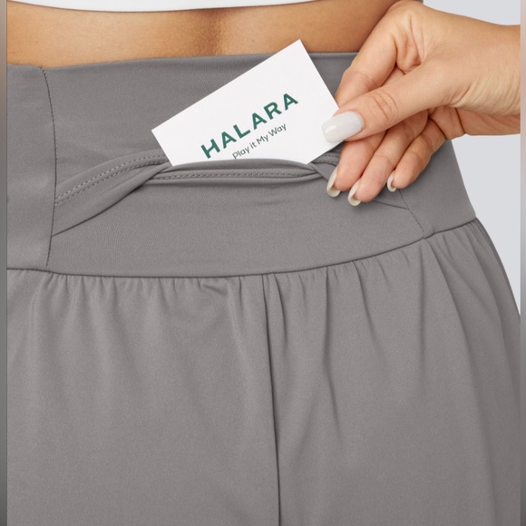 🆕 Halara Super High Waisted Back Pocket & Side Pocket Yoga Shorts Size M - Picture 5 of 7